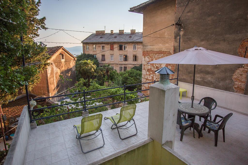 Apartment Pipo Rijeka Extérieur photo